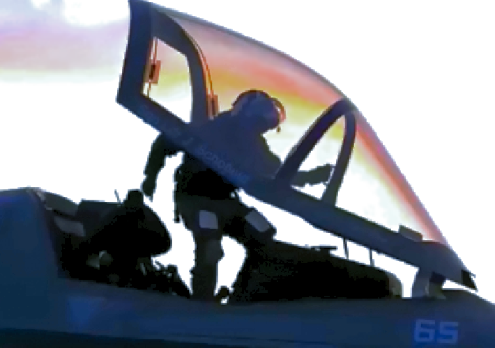 F-35B Accomplishes First Night Vertical Landing Aboard USS WASP screenie PilotCanopyHandle.png