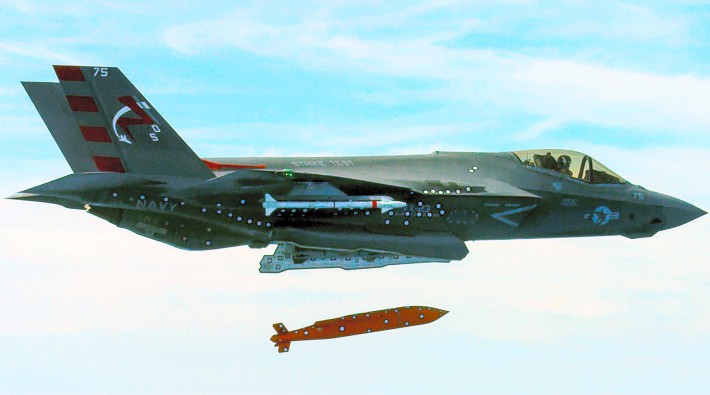 F-35C 1st Separation Test 2016 AGM-154 Joint Stand-Off Weapon (JSOW).jpg