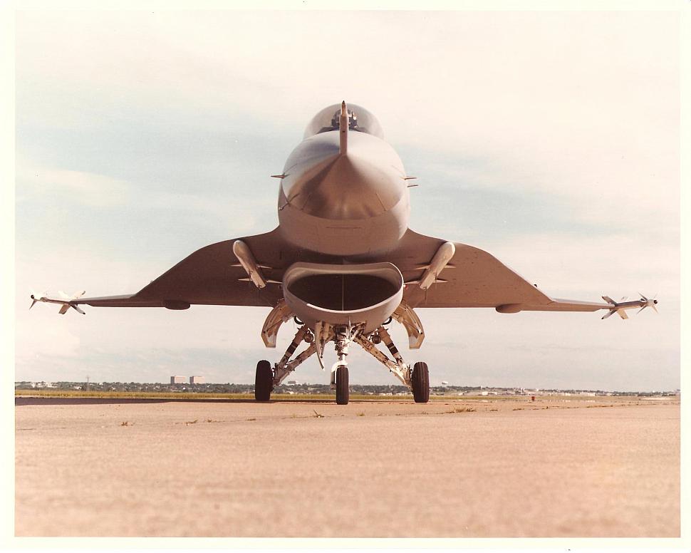 F-16XL.jpg